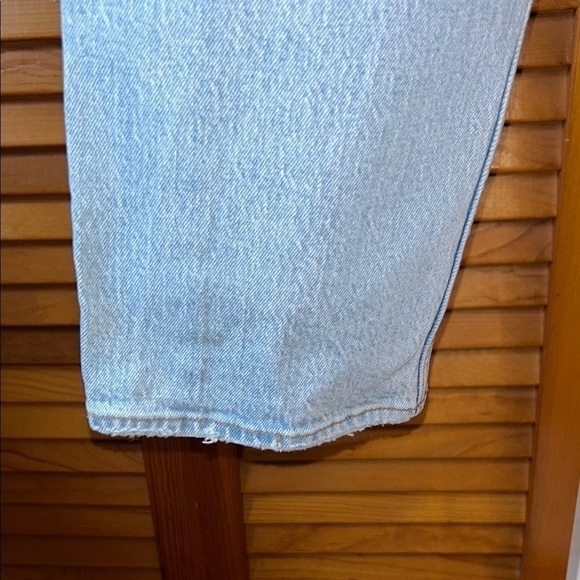 Abercrombie & Fitch ultra high-rise Light Blue Distressed Women's Jeans 27/4s - Picture 9 of 9